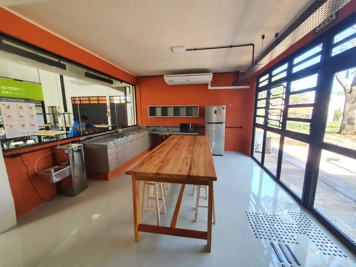 Lab Plasma · detalhe do retrofit
