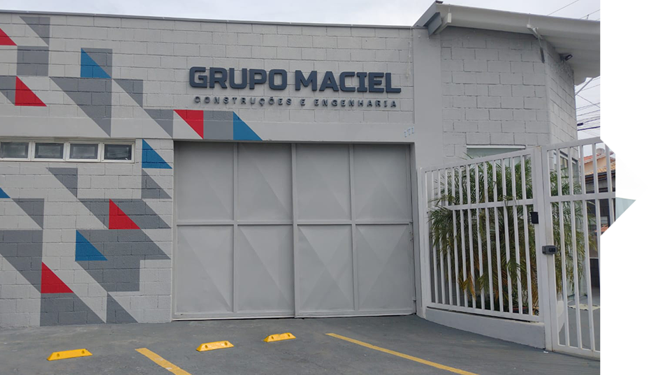 GRUPO MACIEL